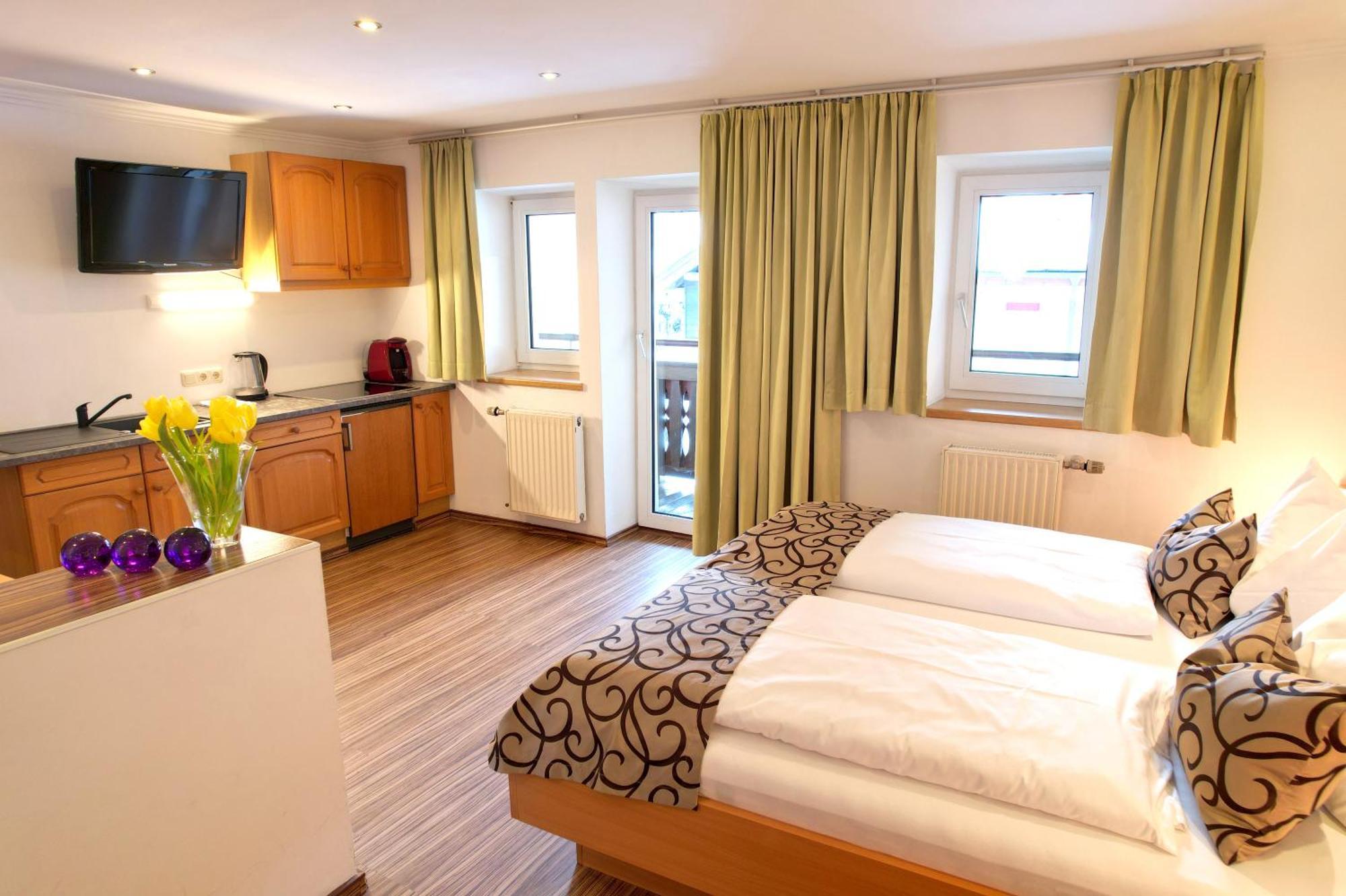 Grubers, Hotel Appartments Gastein บาดกัสไตน์ ภายนอก รูปภาพ